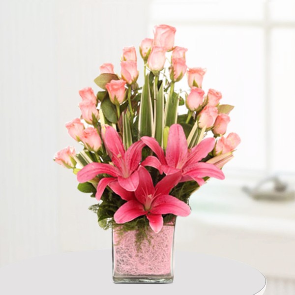Vase of Pink Lily N Roses 
